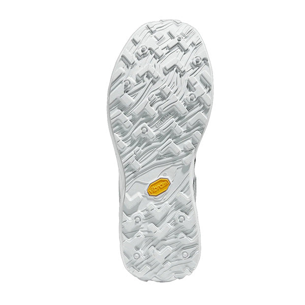 HOMBRE 002-M-SUMMIT BLACK
