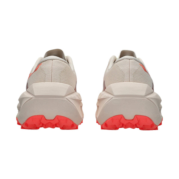 MUJER TRABUCO MAX 5