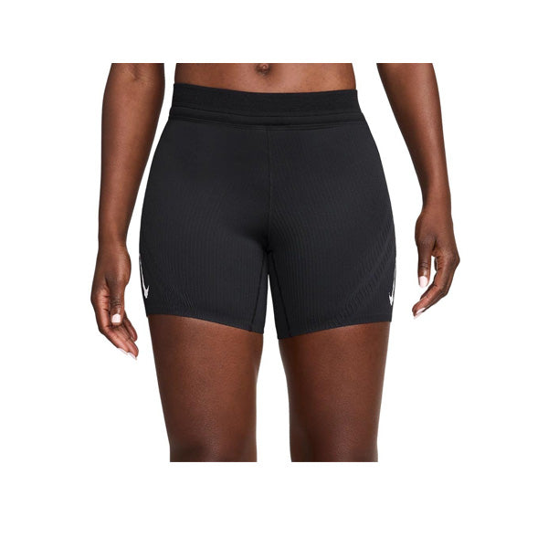 LYCRA CORTA MUJER W NK ARST DFADV MR 5IN TGT SH